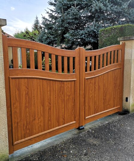 Portail aluminium en Gironde : sécurité, design et longévité au service de votre maison