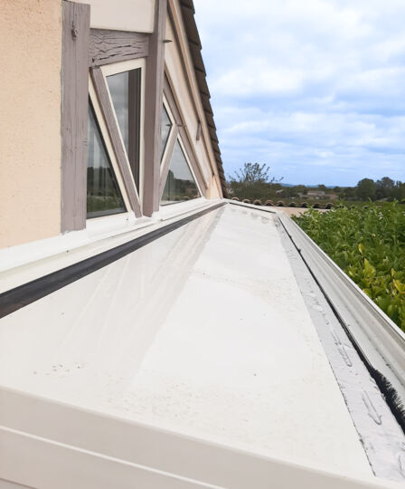 Fenêtres de toit pour aménager vos combles à Créon